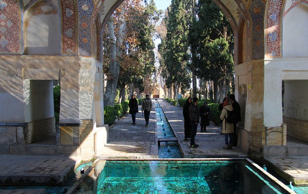 بناهای تاریخی کاشان پس از وقفه یک ماهه بازگشایی شد